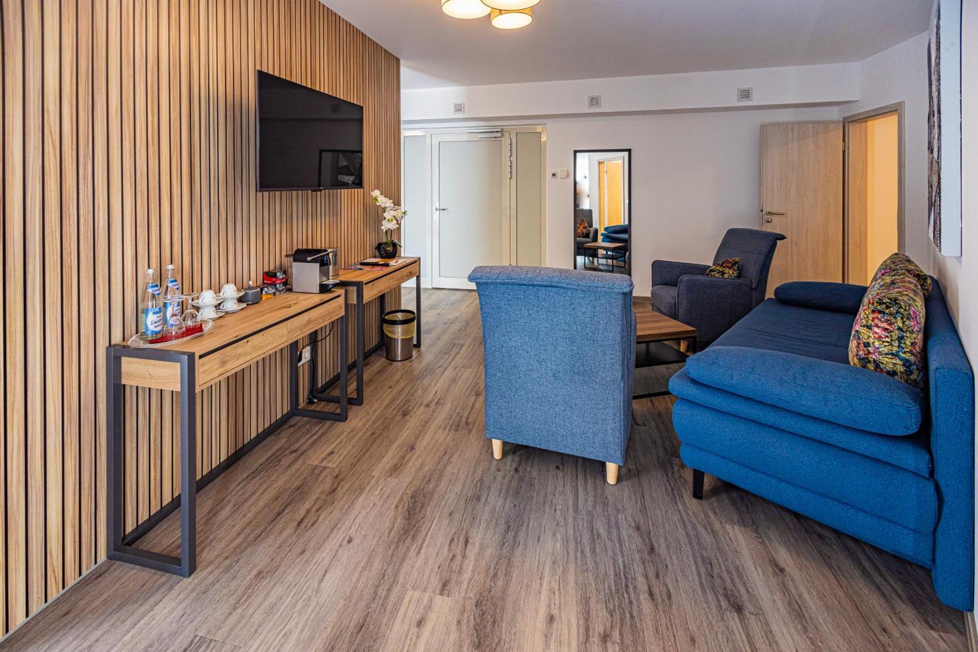 Business Vital Hotel Am Rennsteig Suhl Exterior photo