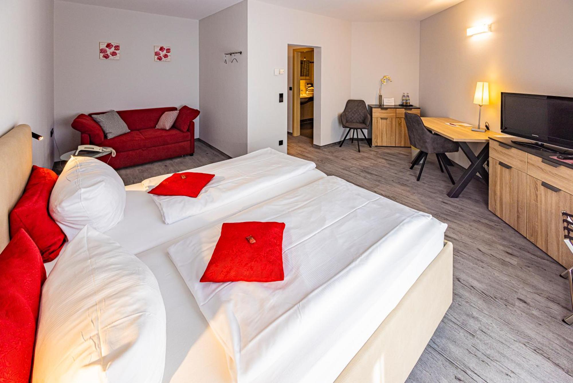 Business Vital Hotel Am Rennsteig Suhl Exterior photo