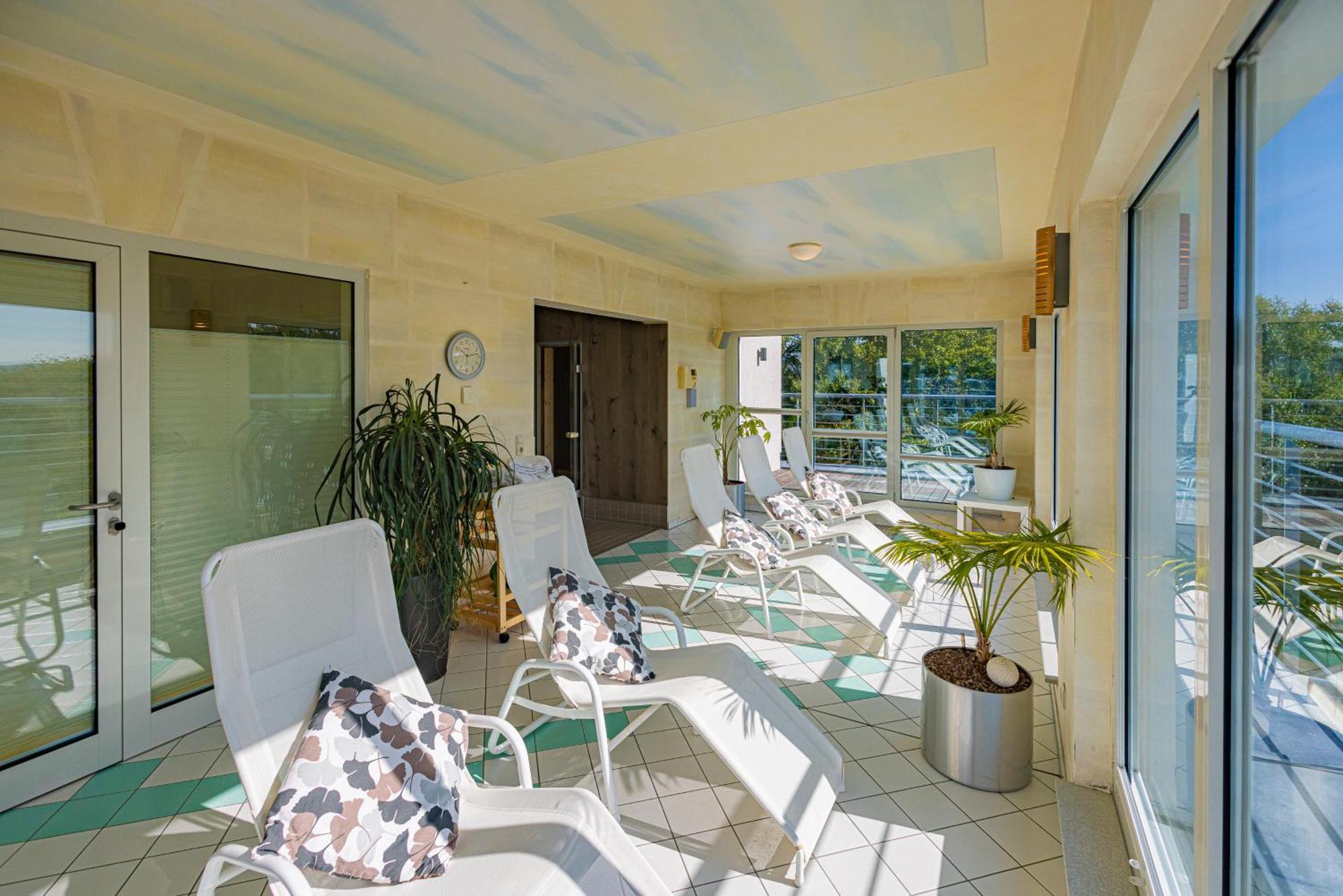 Business Vital Hotel Am Rennsteig Suhl Exterior photo